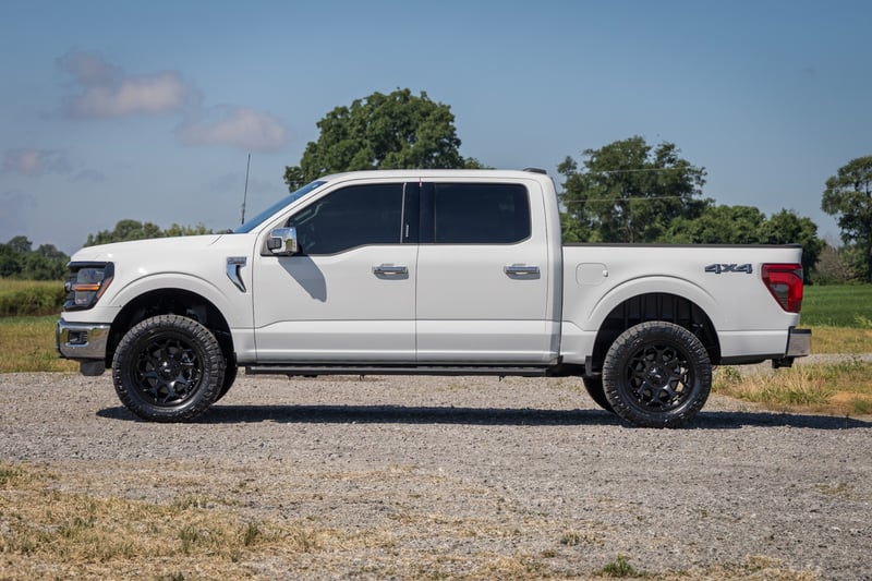 Rough Country 80 Series Wheel | One-Piece | Semi Gloss Black
