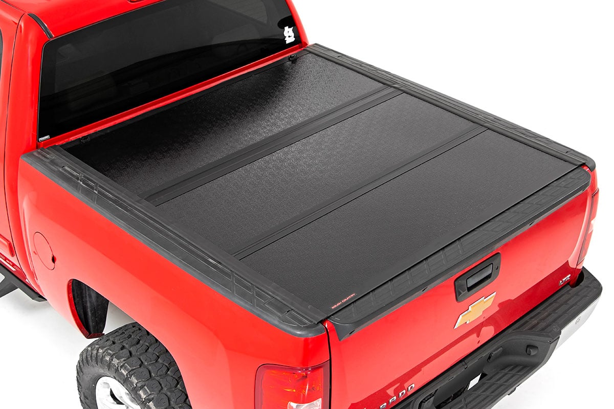 Hard Low Profile Bed Cover | 5'9" Bed | No Rail Caps | Chevy / GMC 1500 (07-13)