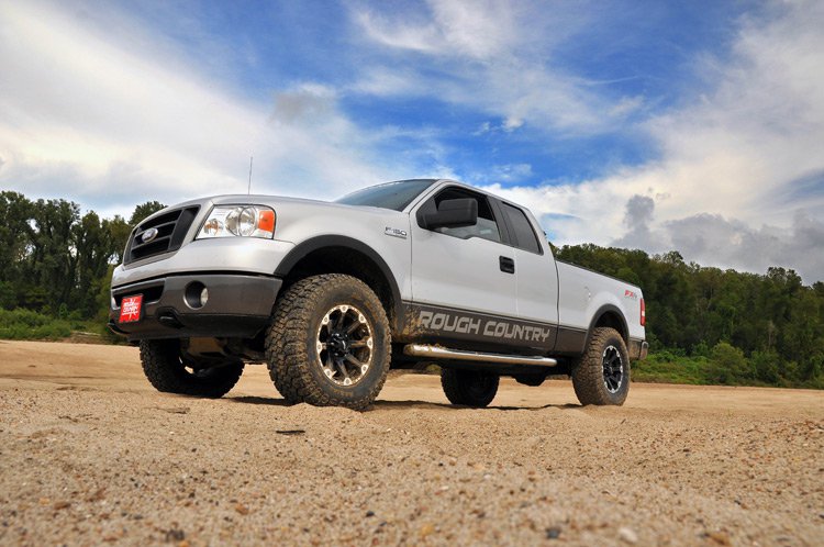 2.5 Inch Lift Kit | N3 Struts / N3 | Ford F-150 4WD (2004-2008)