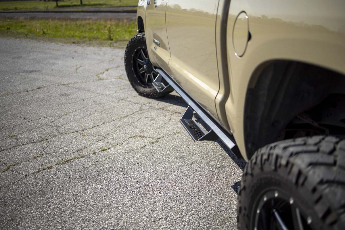 AL2 Drop Steps | Crew Cab | Toyota Tundra 2WD / 4WD (2007-2021)