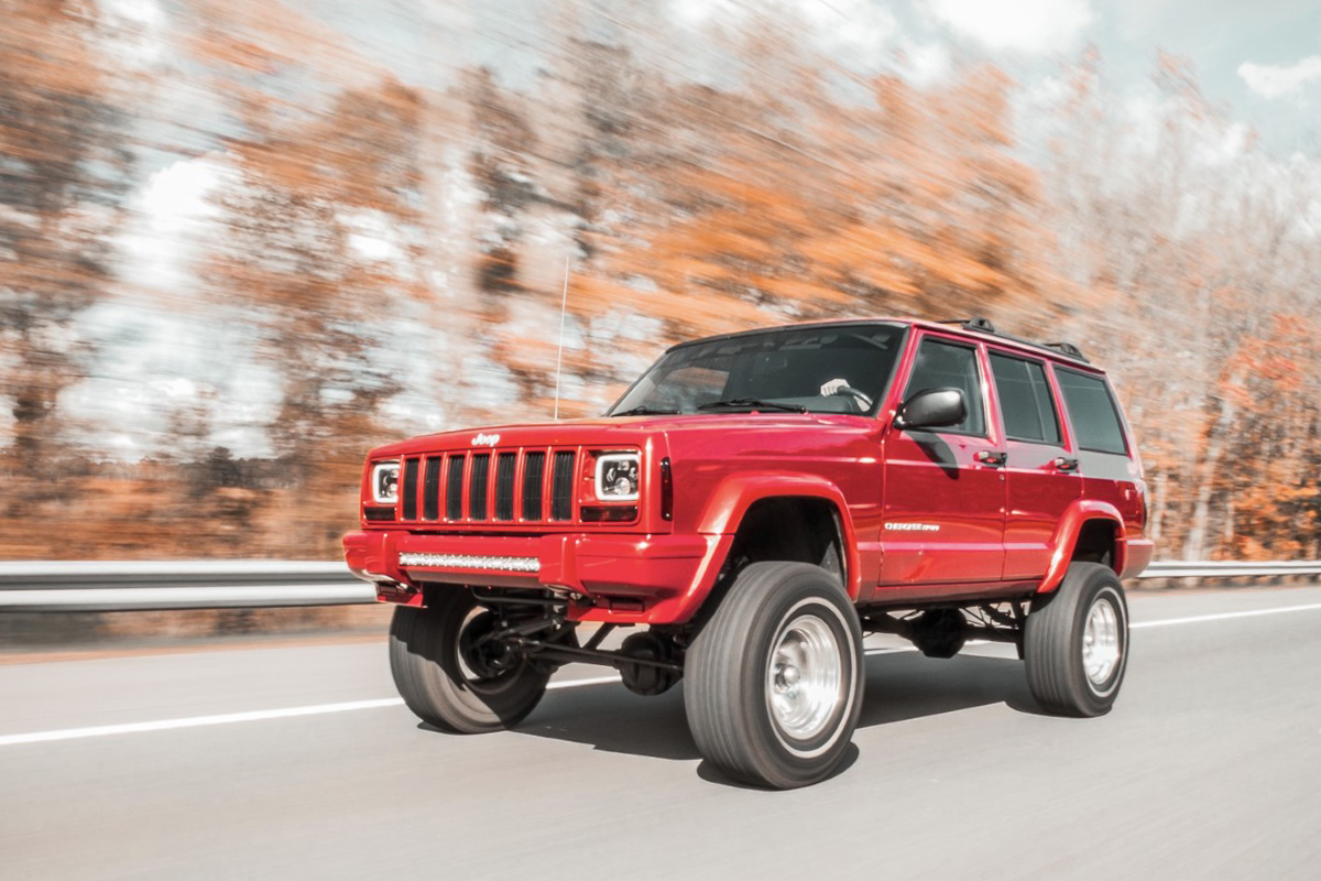 4.5 Inch Lift Kit | RR springs | Jeep Cherokee XJ 2WD / 4WD (1984-2001)