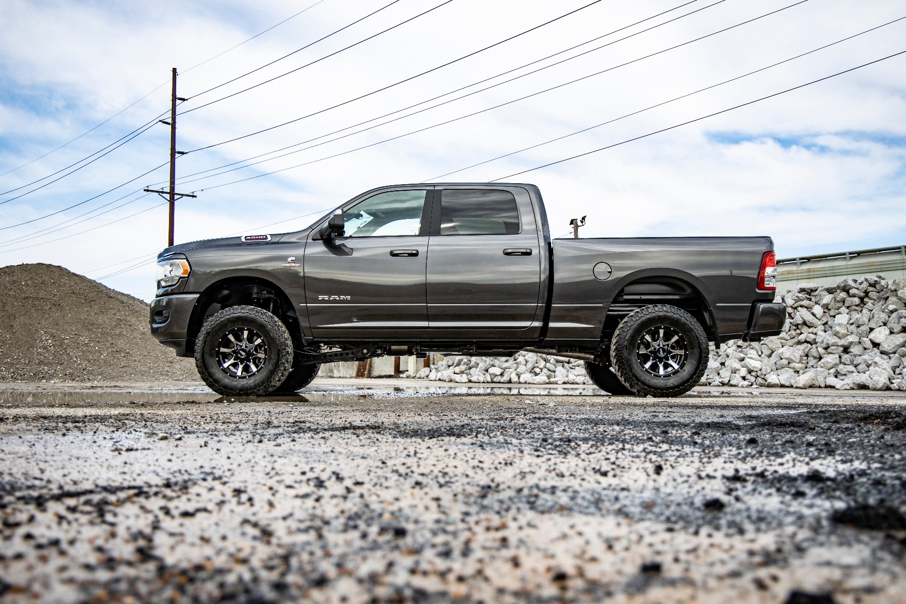 2.5 Inch Leveling Kit | RR Coil | N3 | Ram 2500 (14-23) / 3500 (13-23) 