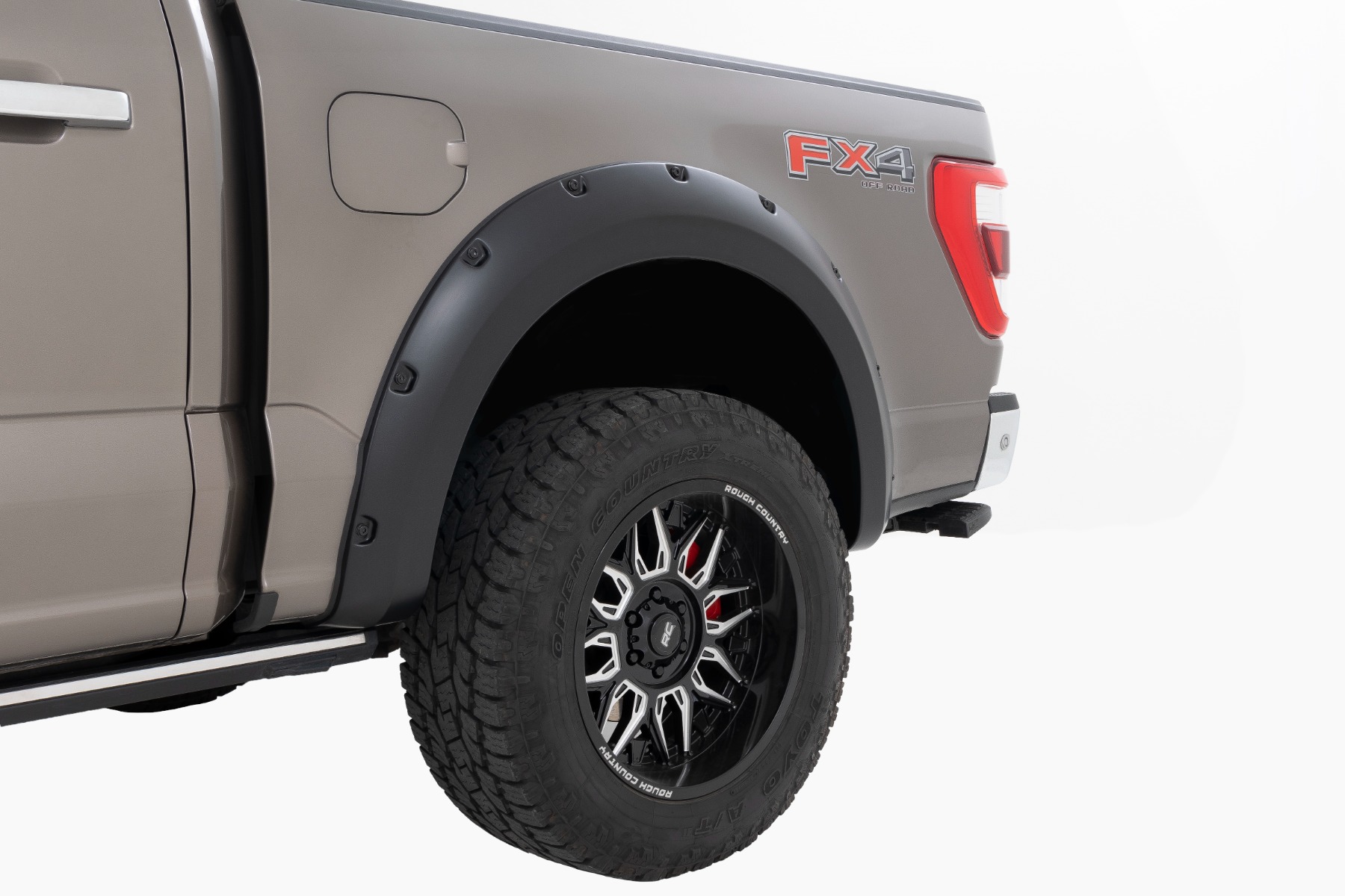 Traditional Pocket Fender Flares | Ford F-150 2WD / 4WD (2021-2023)