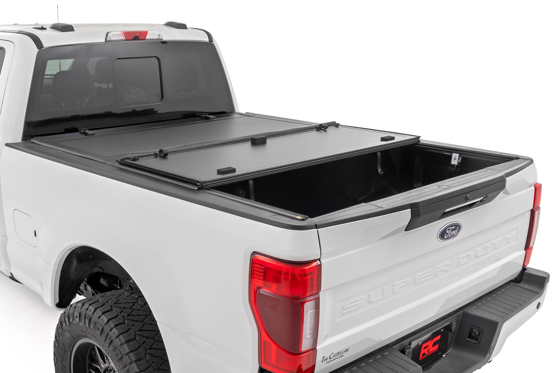 Hard Tri-Fold Flip Up Bed Cover | 6'10" Bed | Ford Super Duty (17-23)