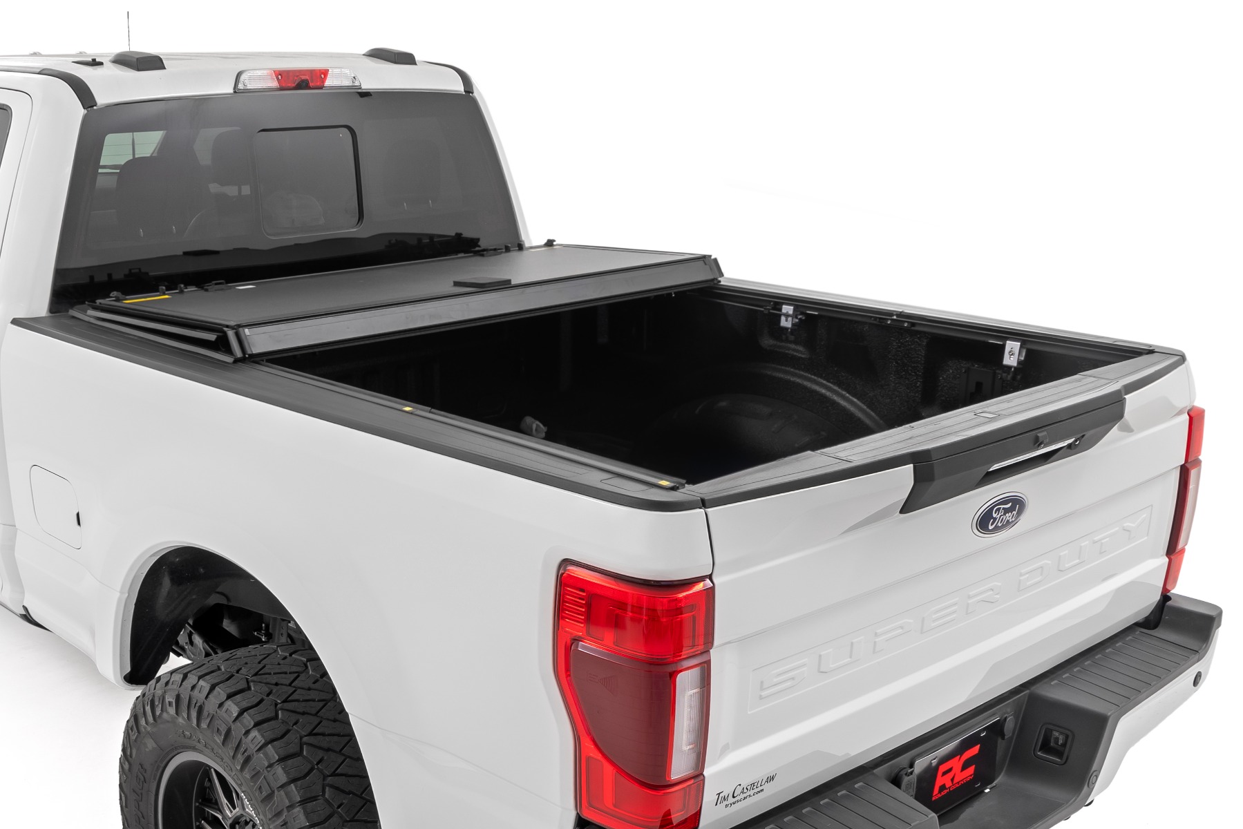 Hard Tri-Fold Flip Up Bed Cover | 6'10" Bed | Ford Super Duty (17-23)