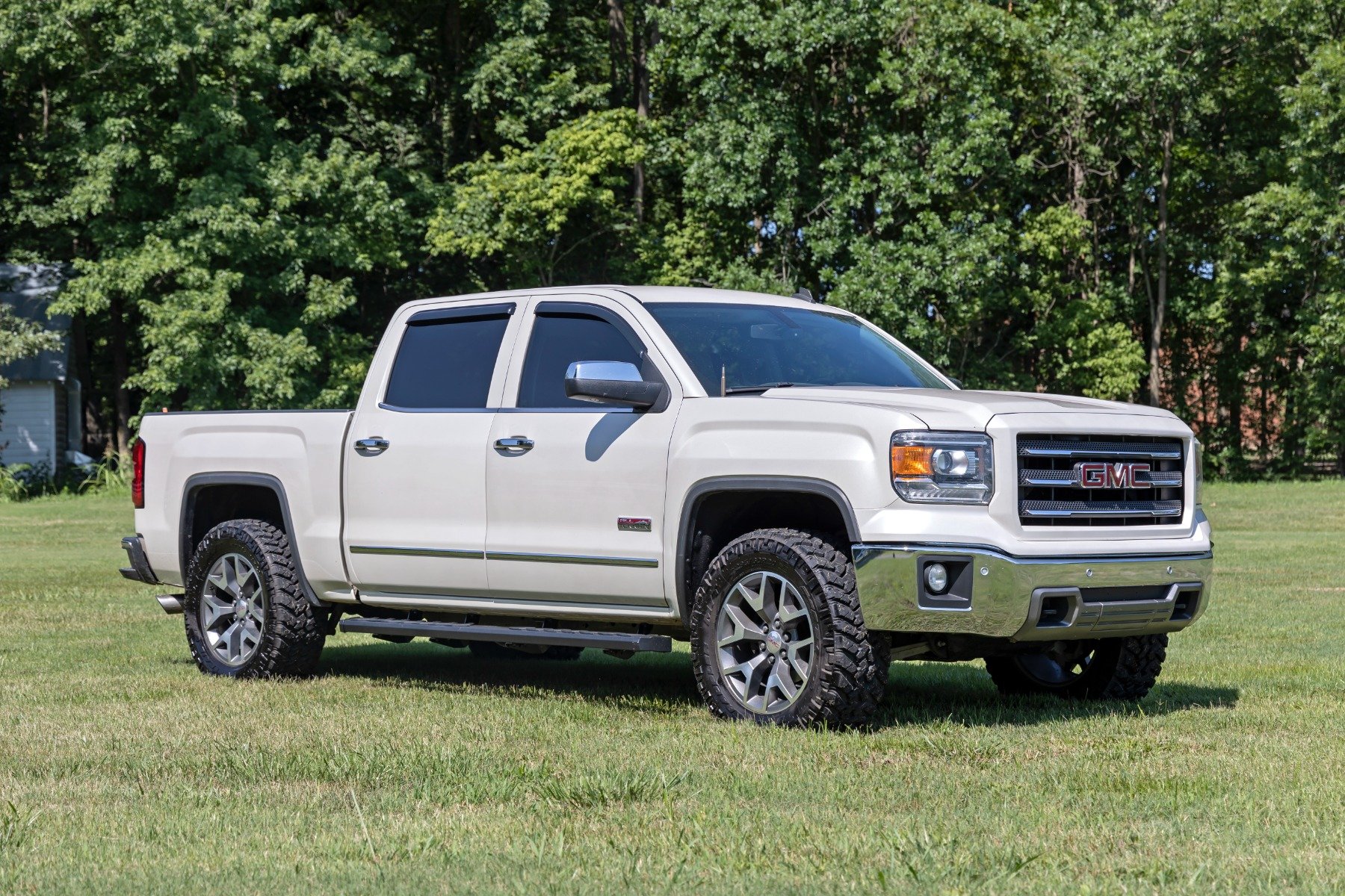 BA2 Running Board | Side Step Bars | Chevy / GMC 1500 / 2500HD / 3500HD (07-19 & Classic)