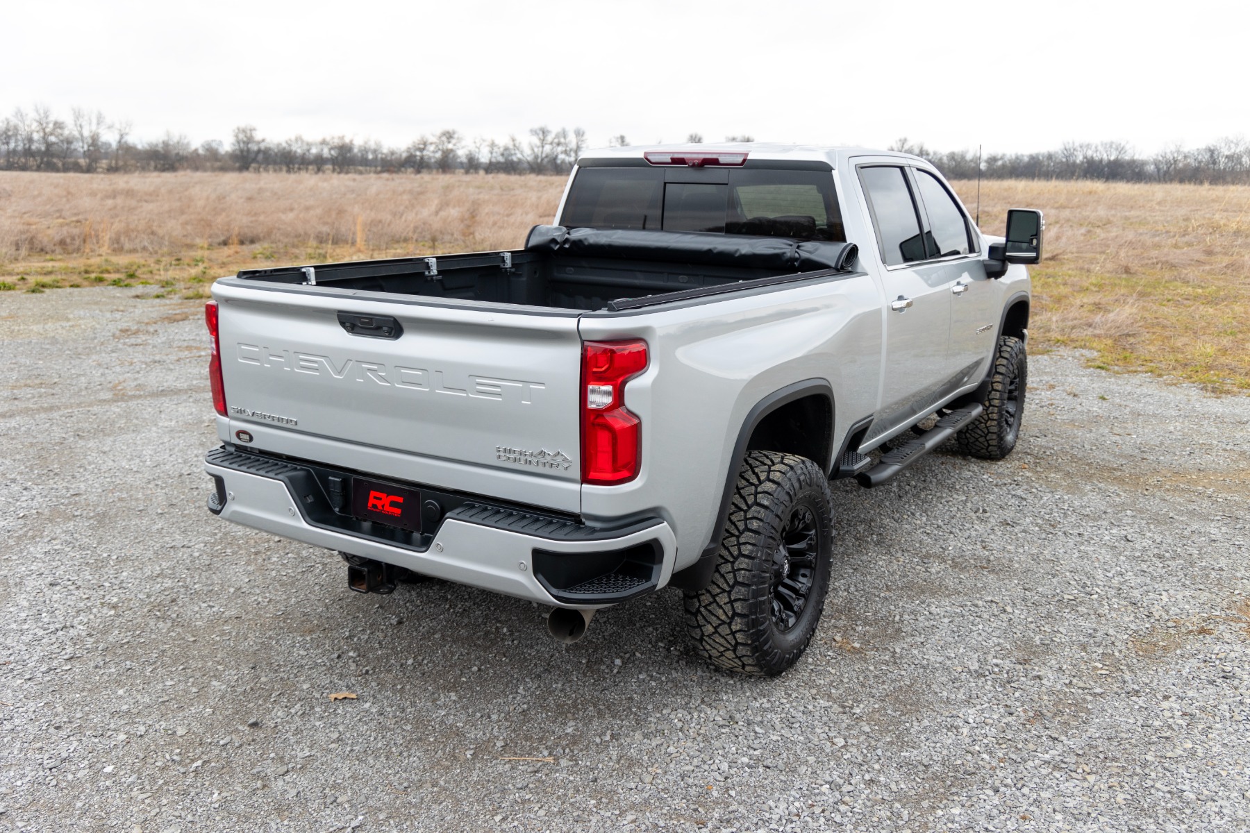 Soft Roll Up Bed Cover | 6'9" Bed | Chevy / GMC 2500HD / 3500HD (20-24)