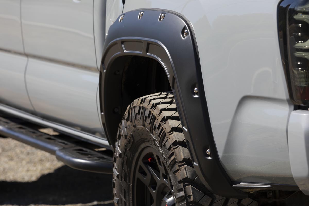 Fender Flares | Defender | 1D6 Silver Sky Metallic | Toyota Tacoma (16-23)