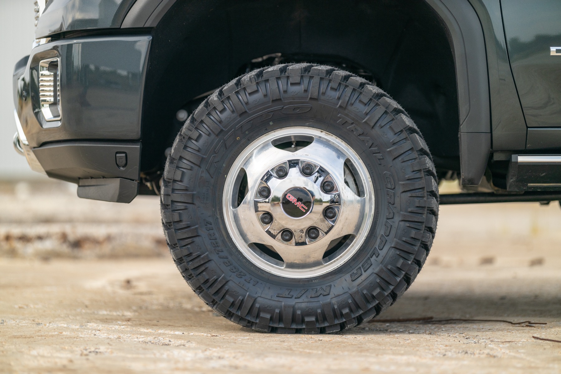 3 Inch Lift Kit | Chevy / GMC Sierra 3500 HD / Silverado 3500 HD (20-23)