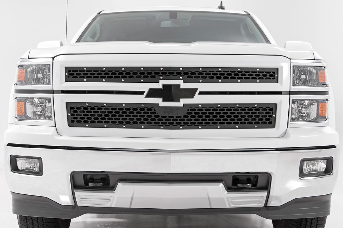 Mesh Grille | Chevy Silverado 1500 2WD / 4WD (2014-2015)