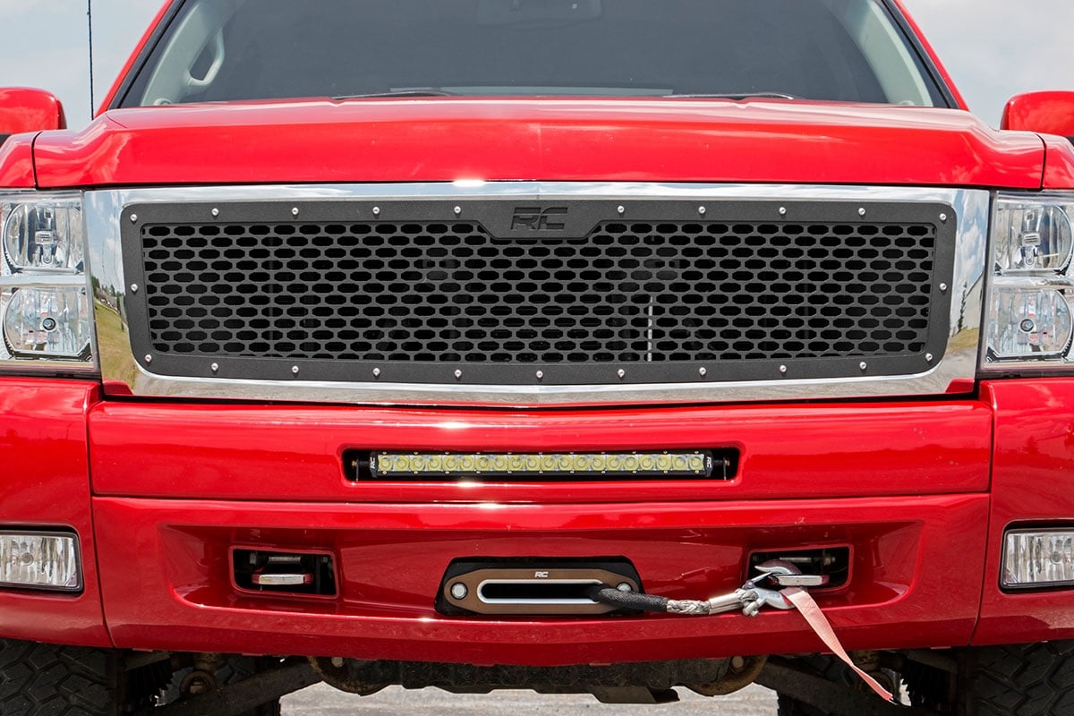 Mesh Grille | Chevy Silverado 1500 2WD / 4WD (2007-2013)