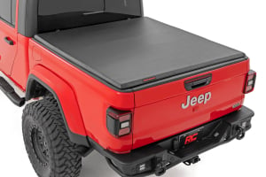 Soft Tri-Fold Bed Cover | 5' Bed | Jeep Gladiator JT 4WD (2020-2024)