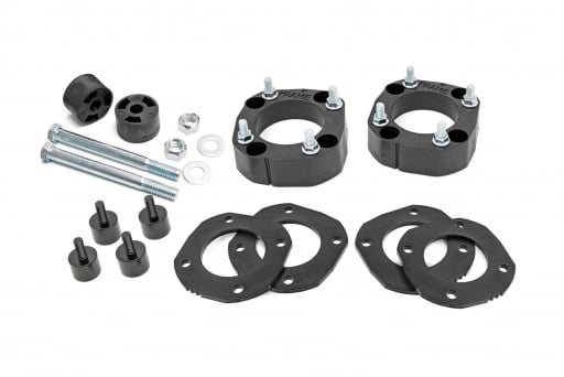 2.5-3in Toyota Tundra Leveling Kit w/ Strut Spacers