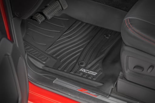 Flex-Fit Floor Mats | FR Bucket | Crew | Chevy/GMC 1500/2500HD/3500HD 2WD/4WD