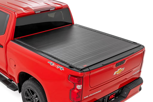 Hard Roll Up Bed Cover | 5'10" Bed | Chevy/GMC Sierra 1500 (19-25)/Silverado 1500 (19-25) 