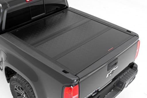 Hard Low Profile Bed Cover | 6' Bed | Chevy/GMC Canyon/Colorado (2023-2024)