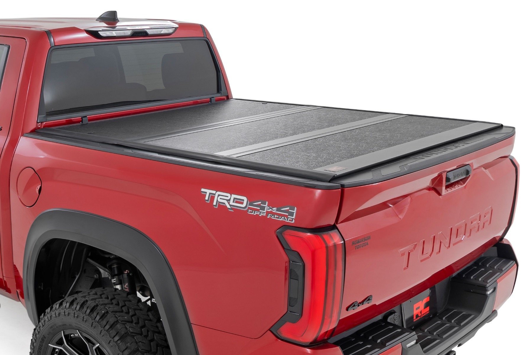 Hard Low Profile Bed Cover, 5'7 Bed, Cargo Mgmt, Toyota Tundra (22-24)