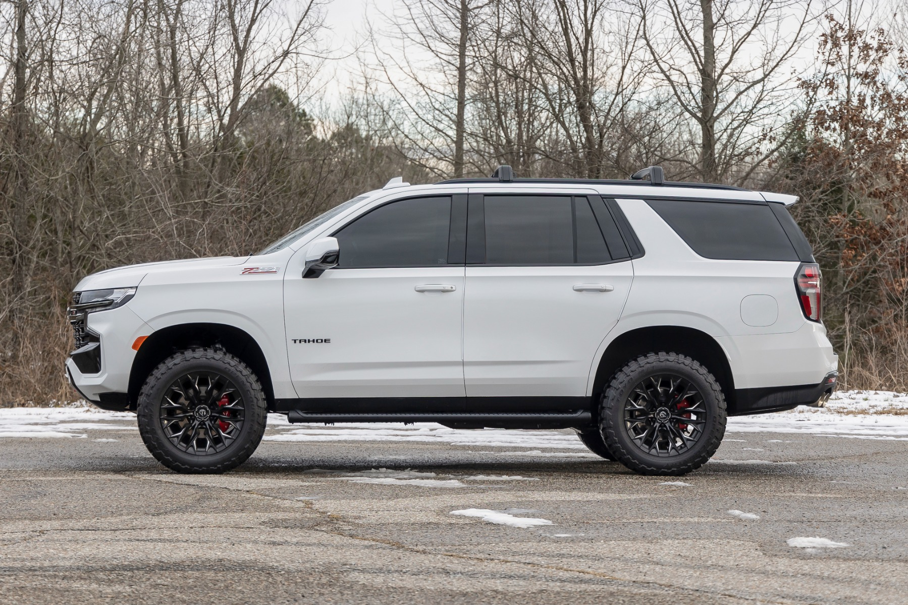 2 Inch Lift Kit OE Air Ride Chevy Tahoe 4WD 2022 2023 Rough Country