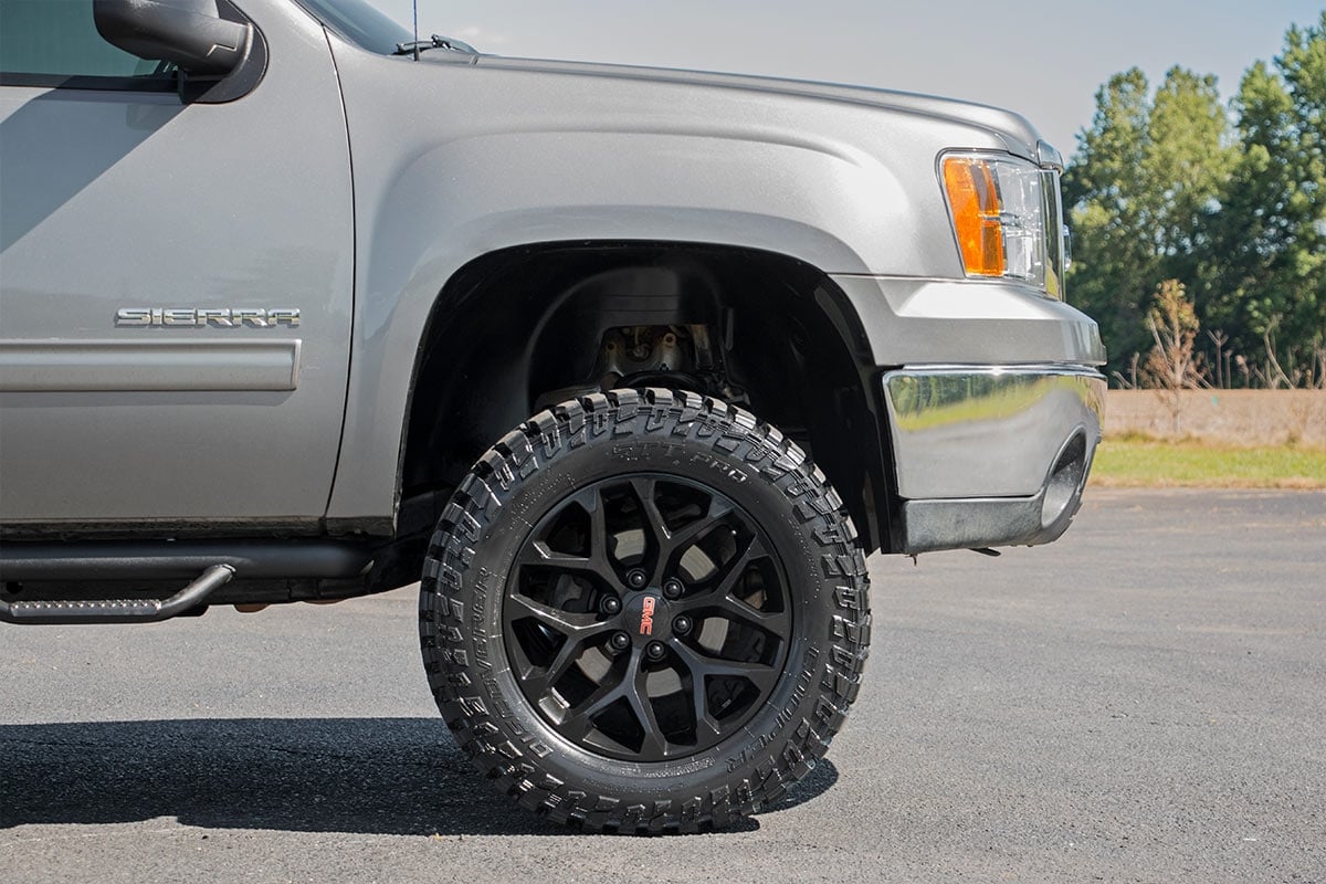 Body Lift vs Suspension Lift: Which Is The Best For Your Vehicle?