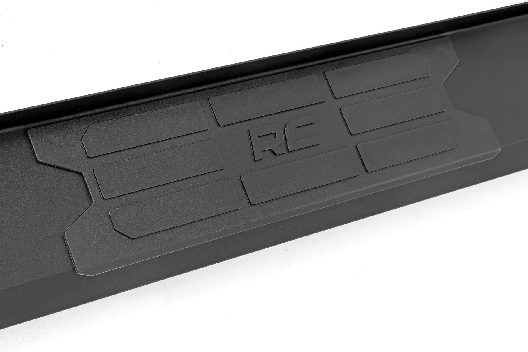 HD2 Aluminum Running Boards | Double Cab | Toyota Tacoma 2WD/4WD (2024) - Image 2