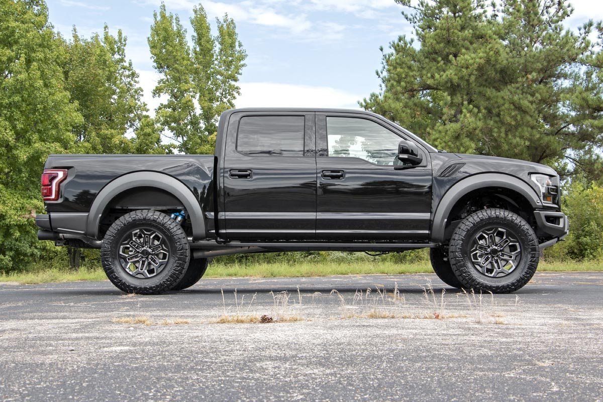 Ford F150 Raptor 2017-2018 Lift Kit 4,5 Rough Country