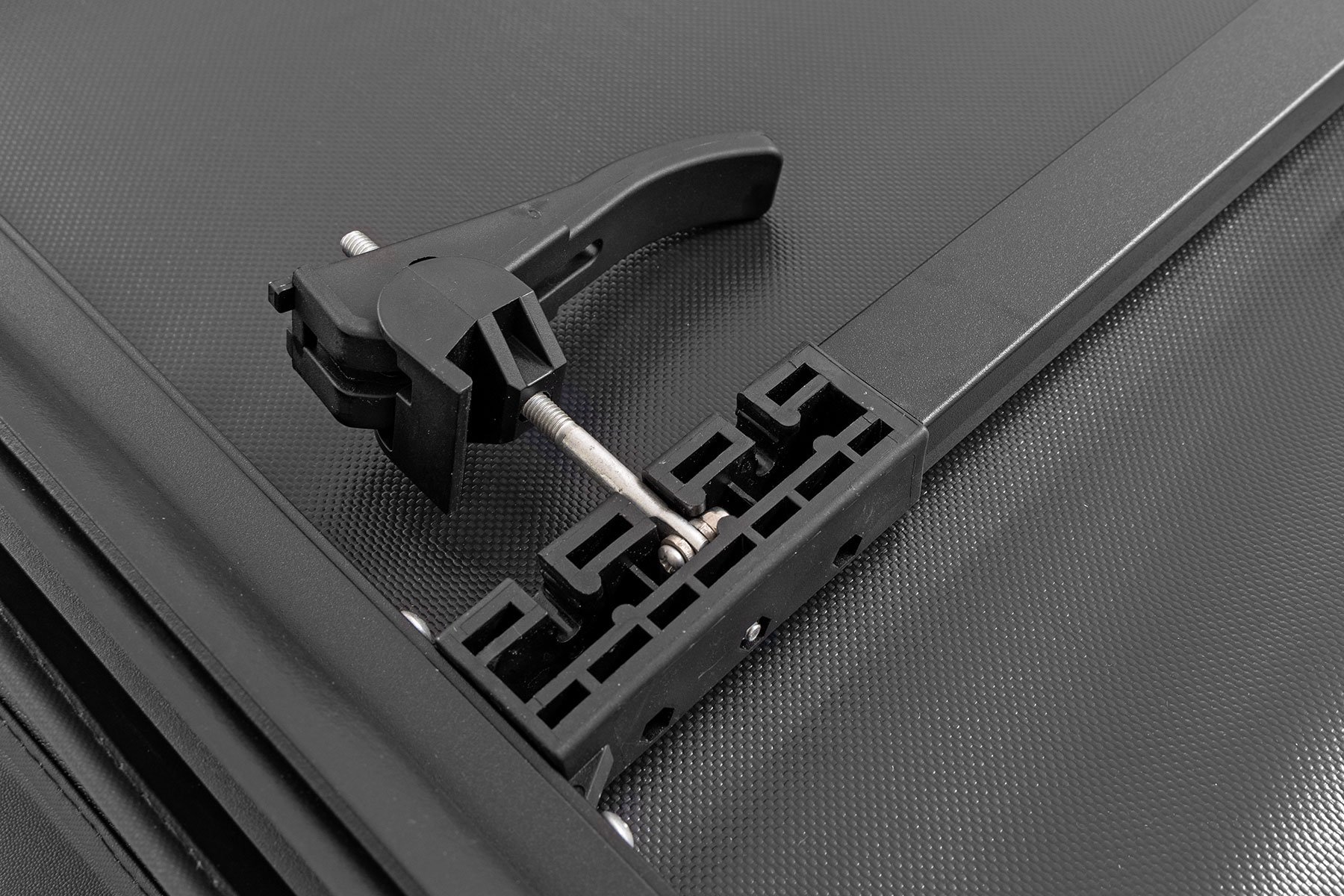 Rough country top tonneau cover