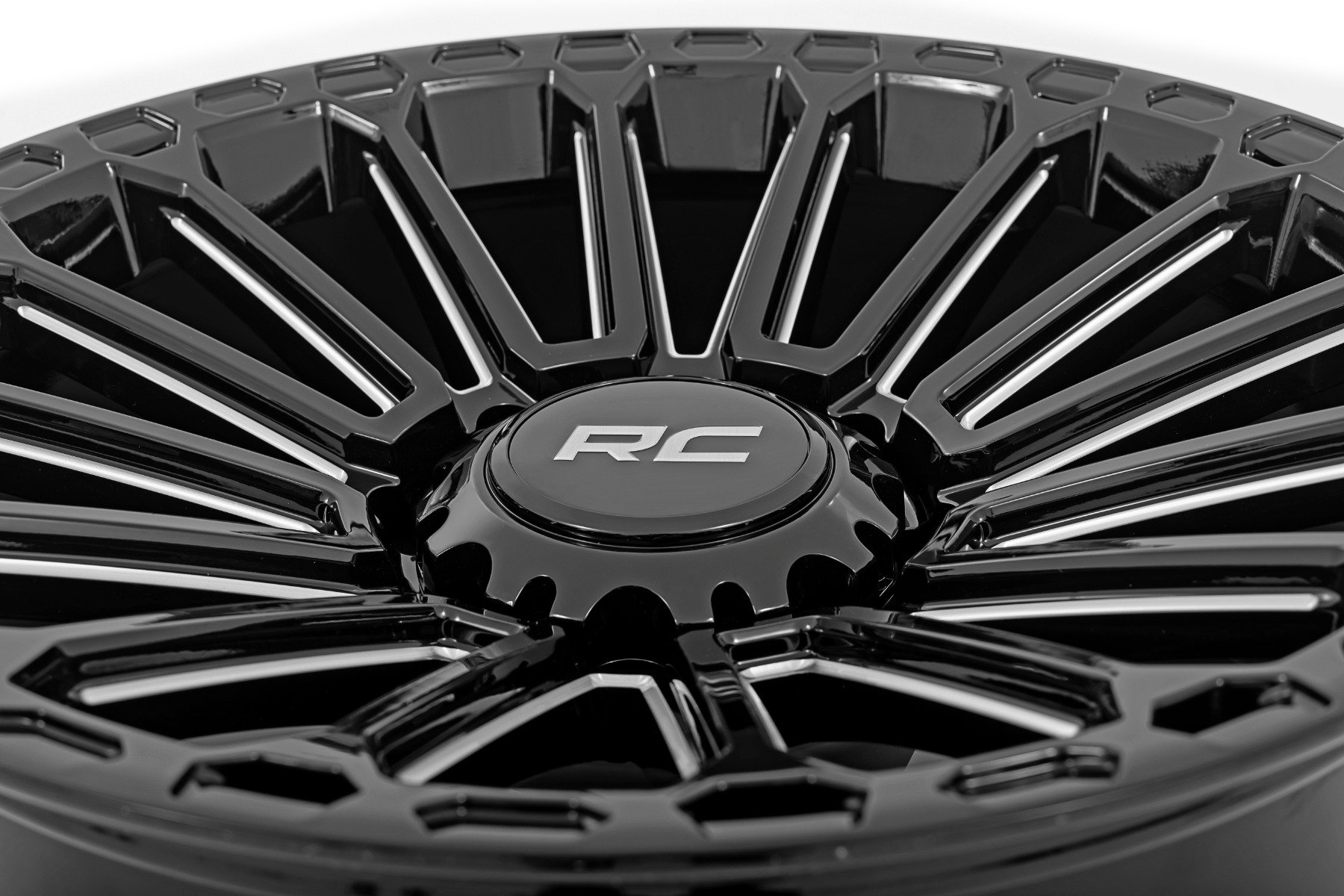 Rough Country 97 Series Wheel | One-Piece | Gloss Black
