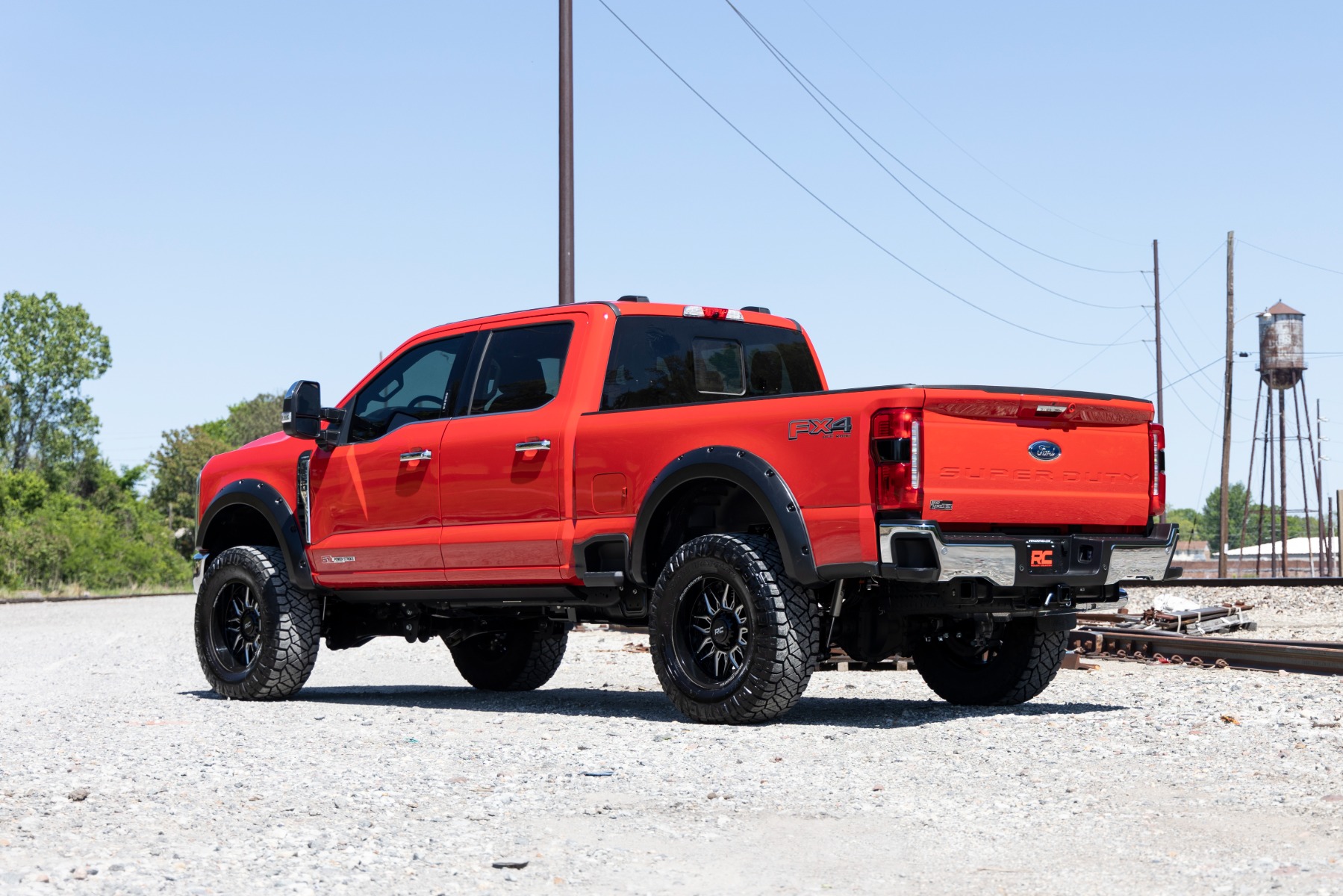 3 INCH LIFT KIT FORD SUPER DUTY 4WD (2024)