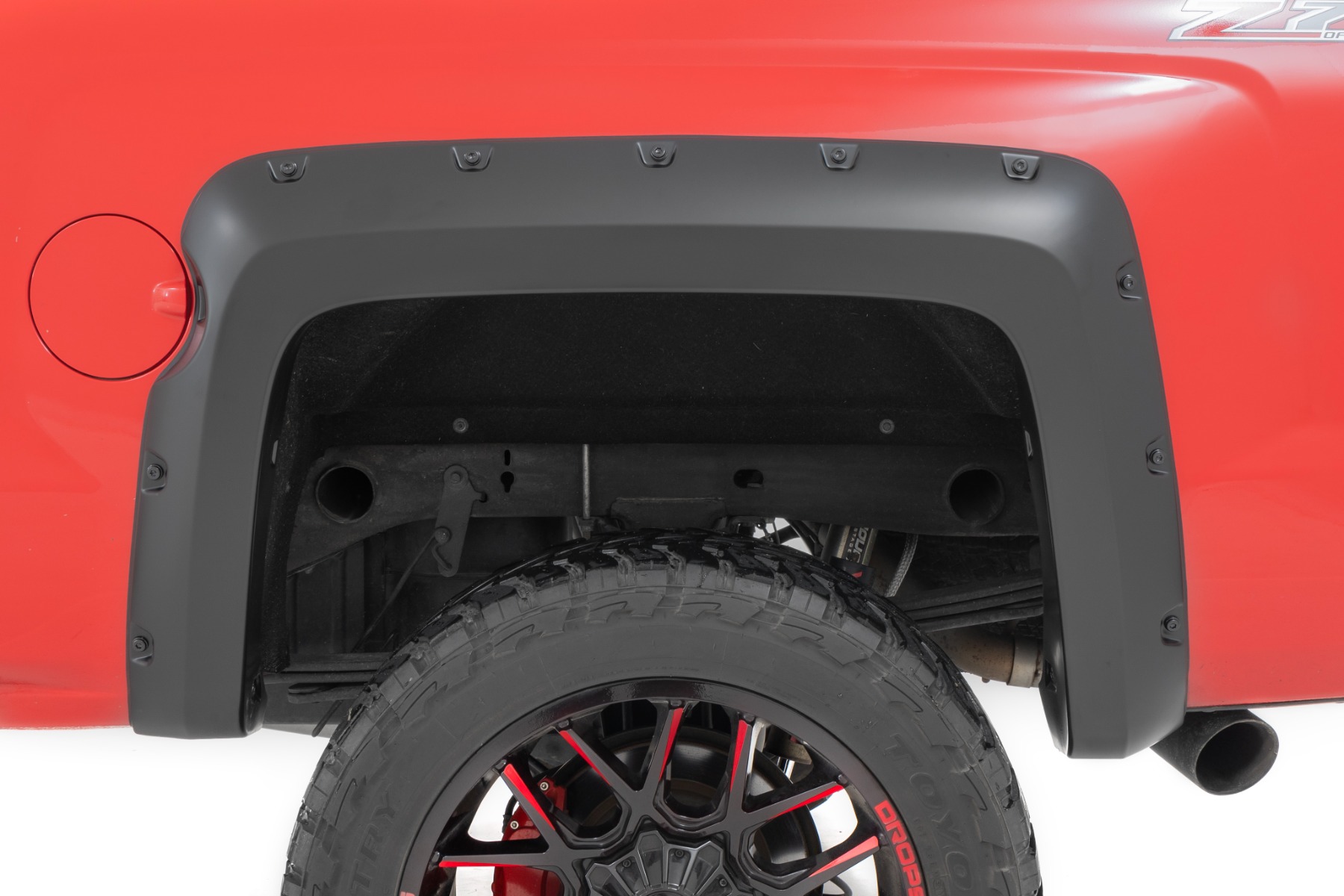 Pocket Fender Flares | 6'7" & 8' Bed | GBA Black | Chevy Silverado 1500 (14-18) / 2500HD (15-19)