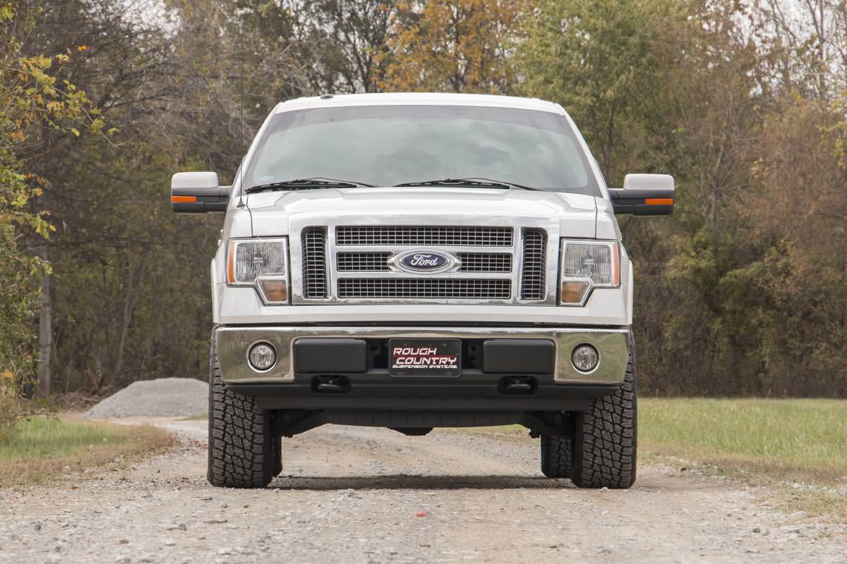 2 Inch Leveling Kit | Red | Ford F-150 2WD / 4WD (2009-2013)