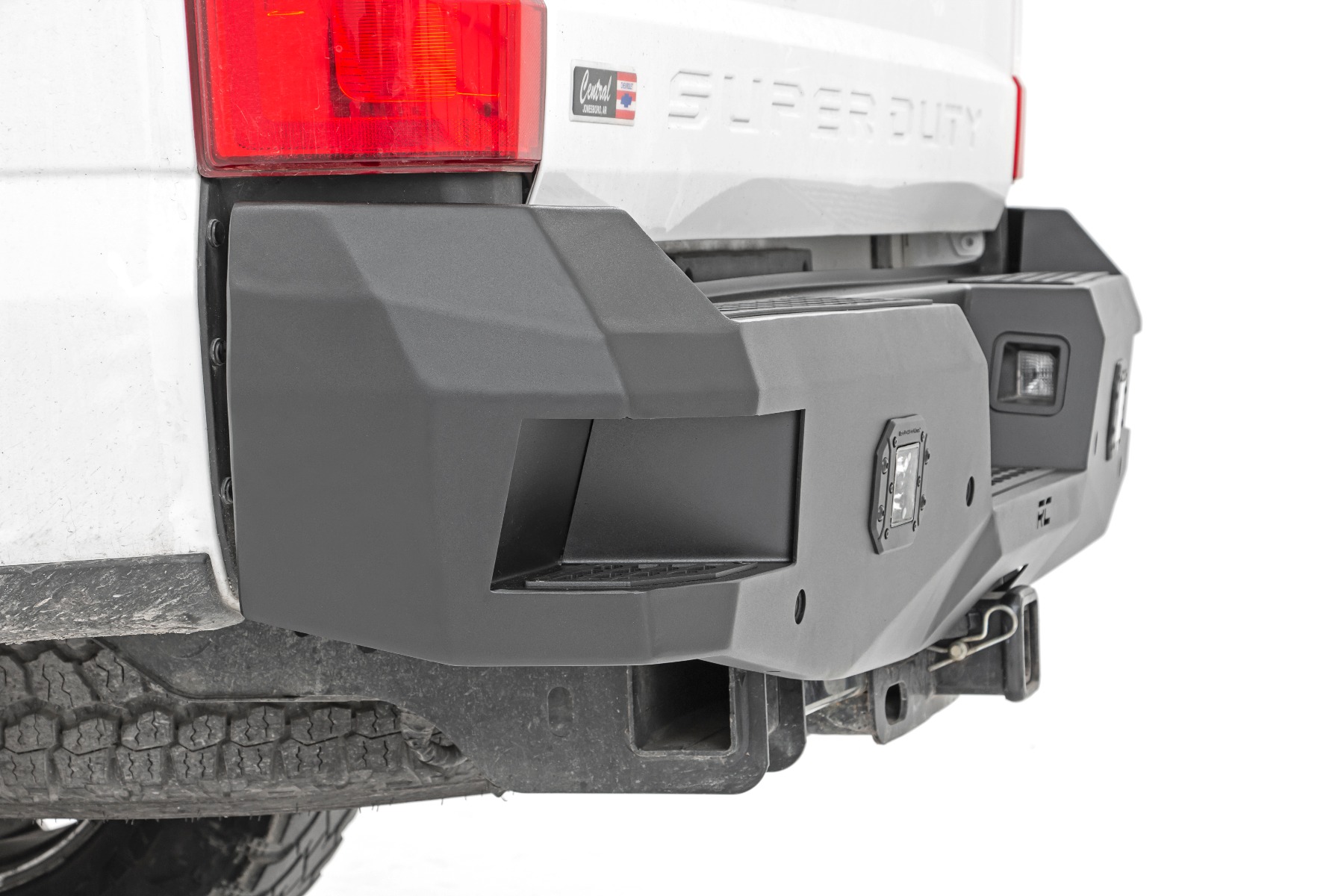 Rear Bumper | Ford F-250 / F-350 Super Duty 2WD / 4WD (2017-2022)