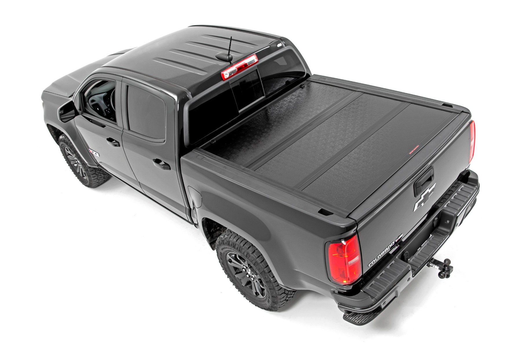 Hard Low Profile Bed Cover | 6' Bed | Chevy / GMC Canyon / Colorado (15-22)