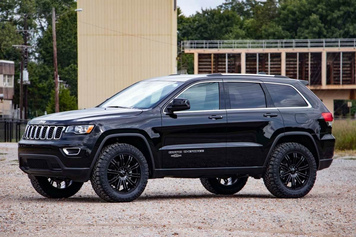 2.5 Inch Lift Kit | N3 Struts | Jeep Grand Cherokee 4WD (2016-2022)