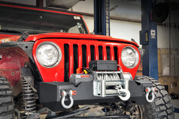 Front Stubby Winch Bumper | Jeep Wrangler TJ (97-06) / Wrangler YJ (87-95) 