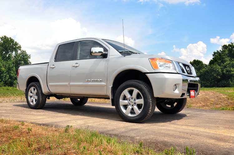 2 Inch Leveling Kit | Red Spacers | Nissan Titan 2WD / 4WD (04-23)