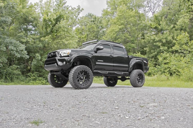 TOYOTA TACOMA 05-15 6'' SUSPENSION LIFT KIT W / STRUTS