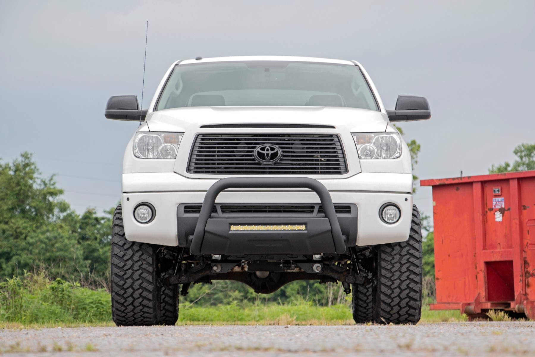 Black Led Bull Bar | Toyota Tundra 2WD / 4WD (2007-2021)