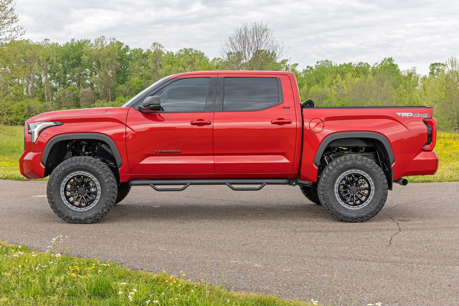 View build 3.5 inch Lifted 2022 Toyota Tundra | Rough Country