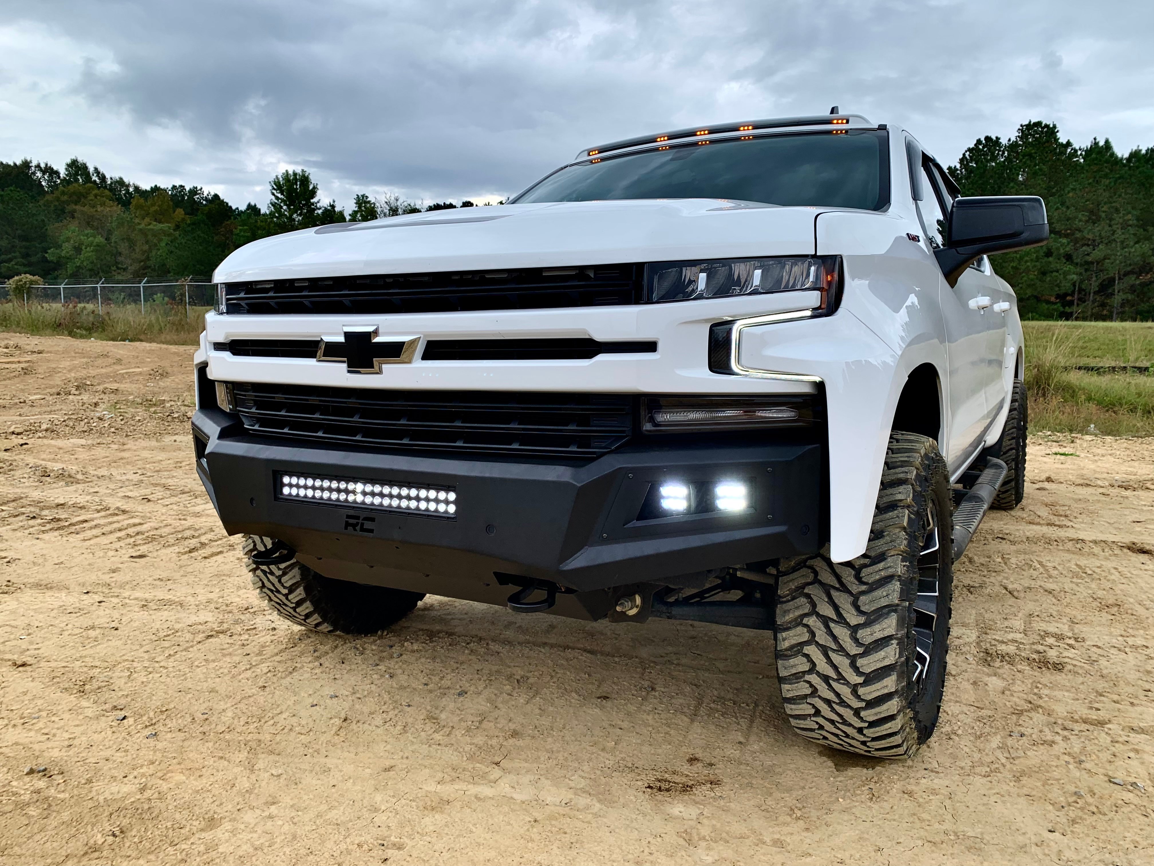 View build 2 inch Lifted 2019 Chevy Silverado 1500 2WD | Rough Country