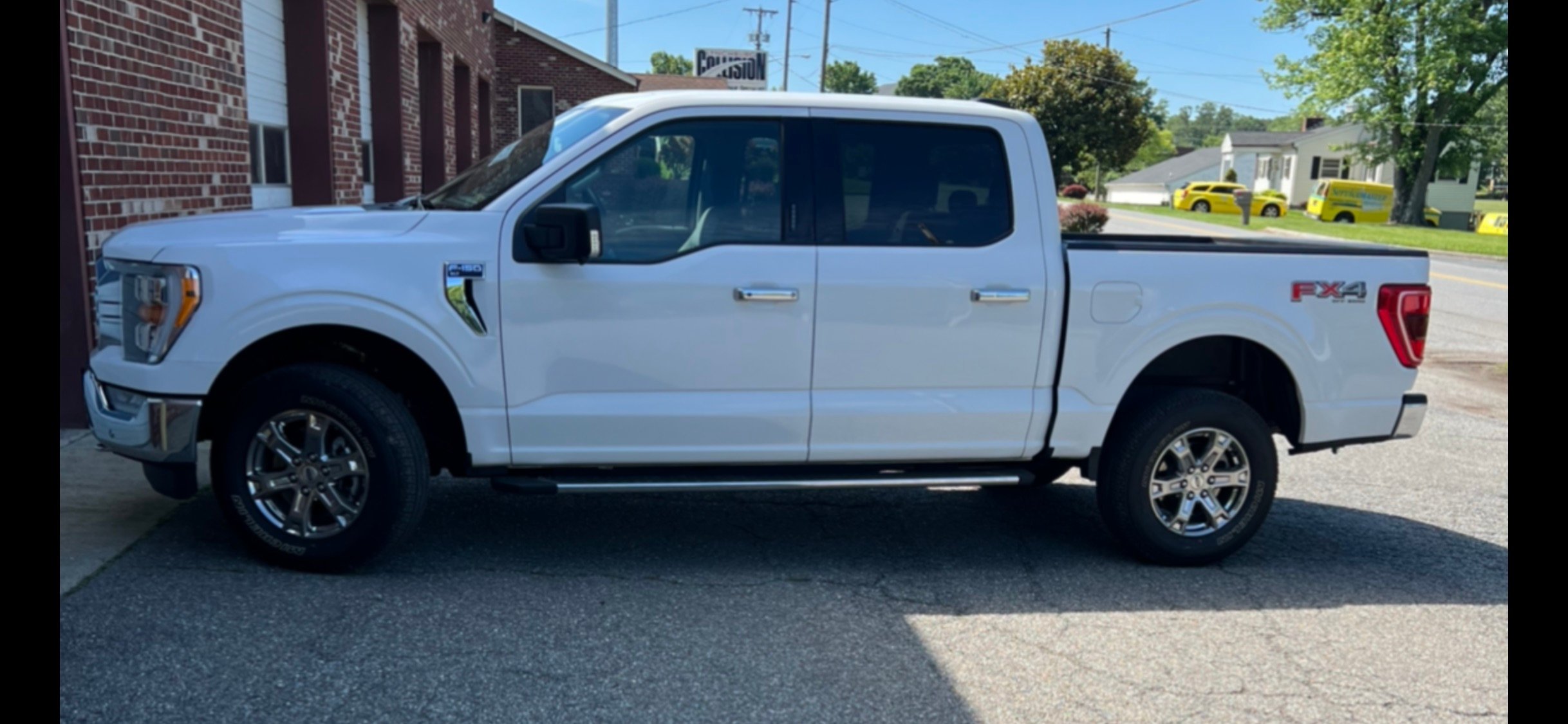 View build 3 Inch Lifted 2021 Ford F-150 4WD | Rough Country