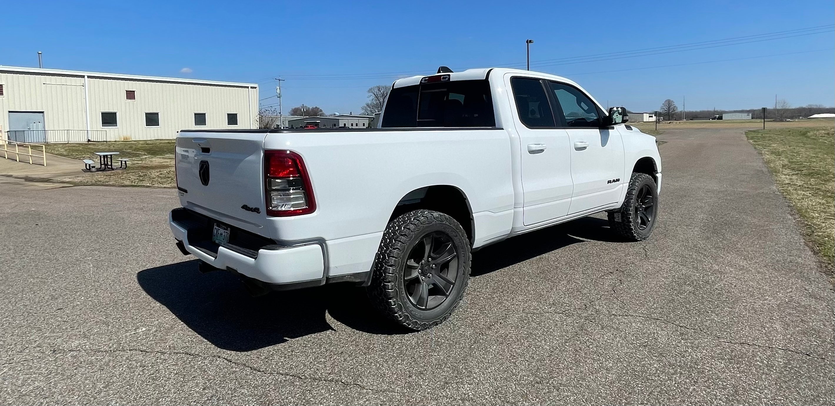 View build 2 inch Lifted 2021 Ram 1500 4WD | Rough Country