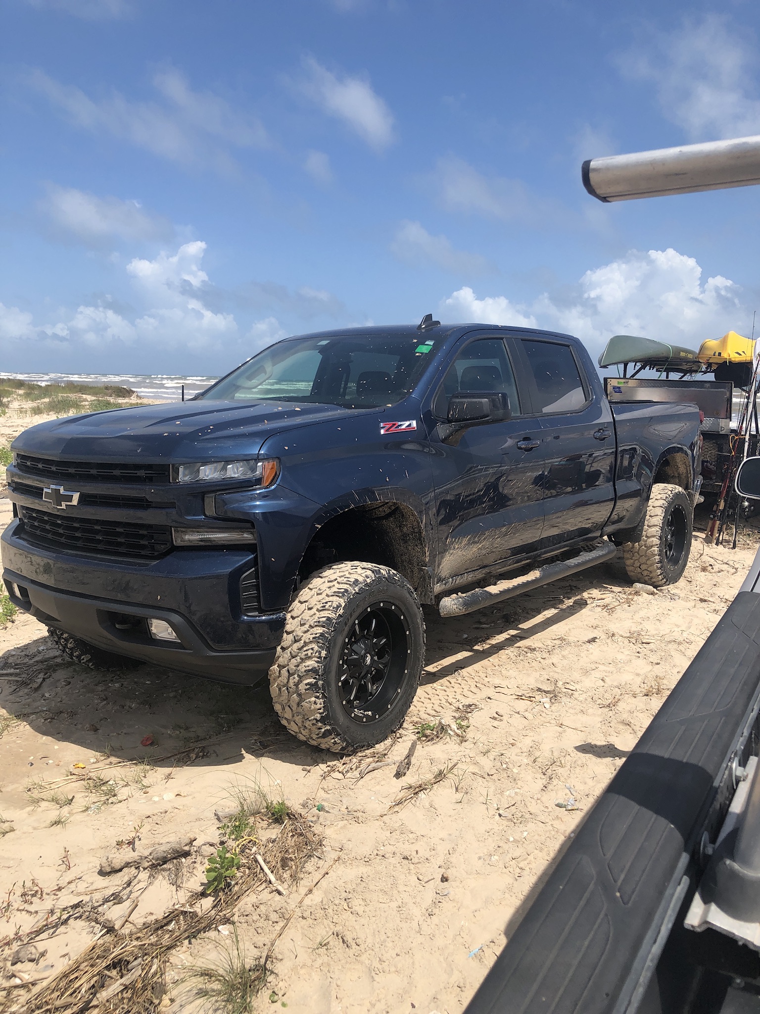 View build 6 Inch Lifted 2019 Chevy Silverado 1500 4WD | Rough Country