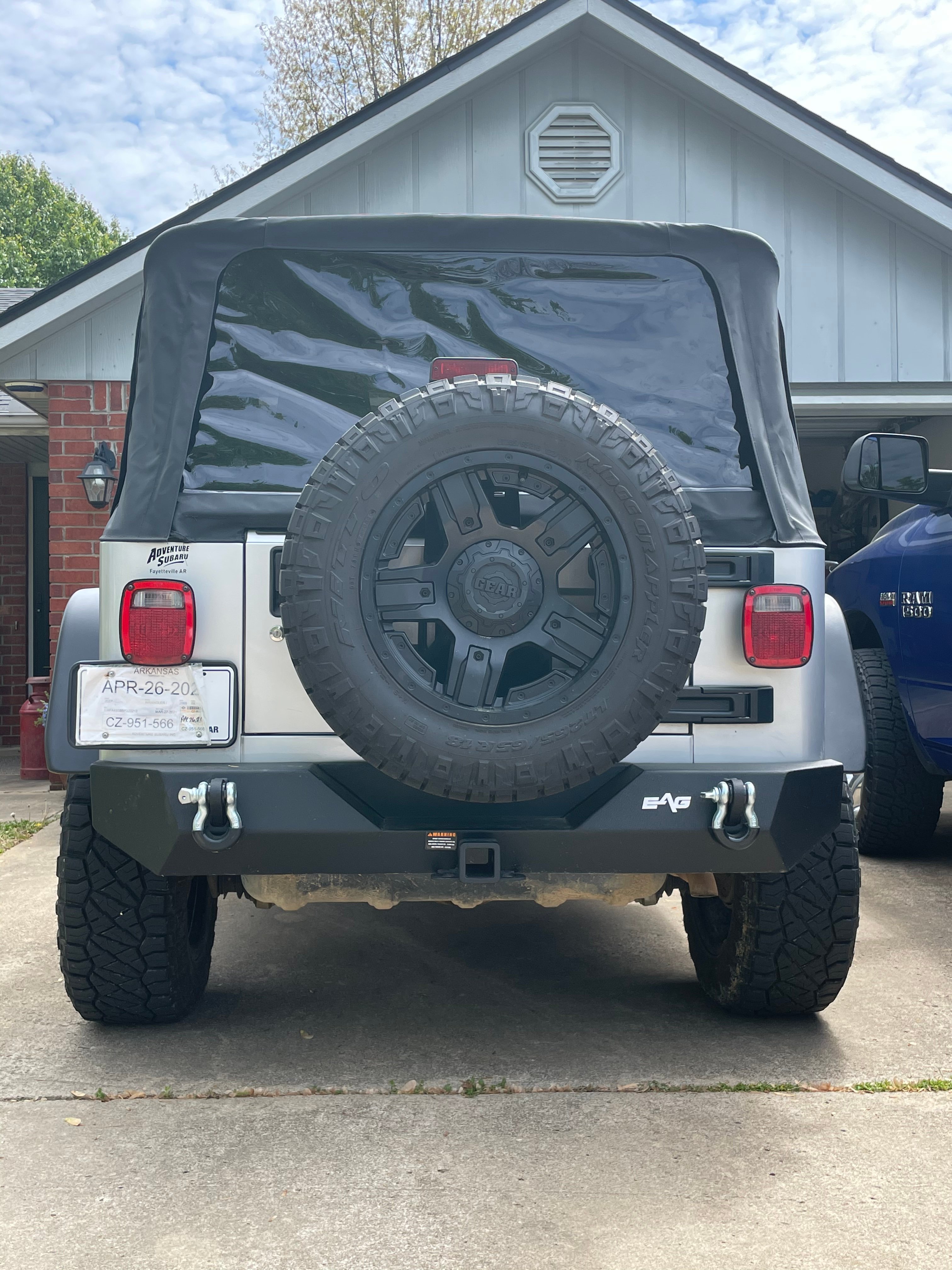 View build 2.5 inch Lifted 2005 Jeep Wrangler TJ 4WD | Rough Country