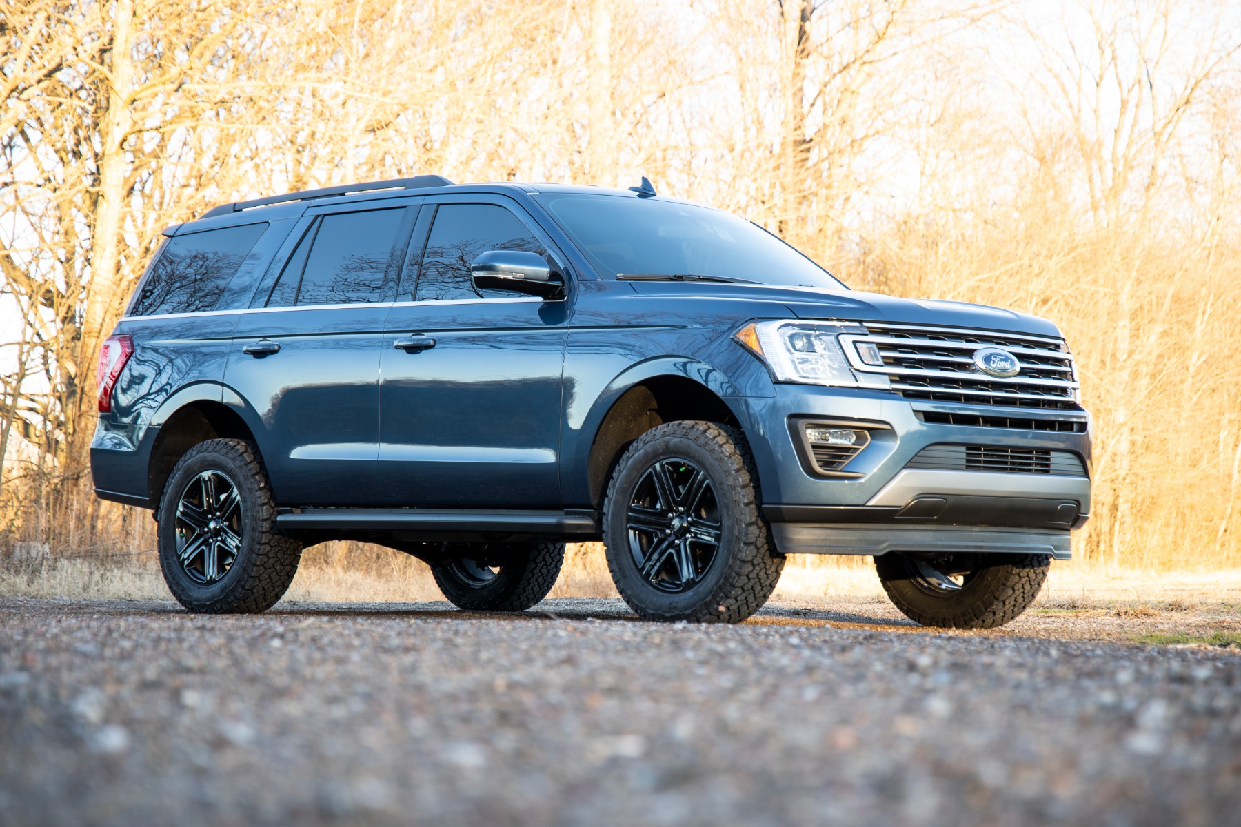 View build 3 Inch Lifted 2018 Ford Expedition Rough Country