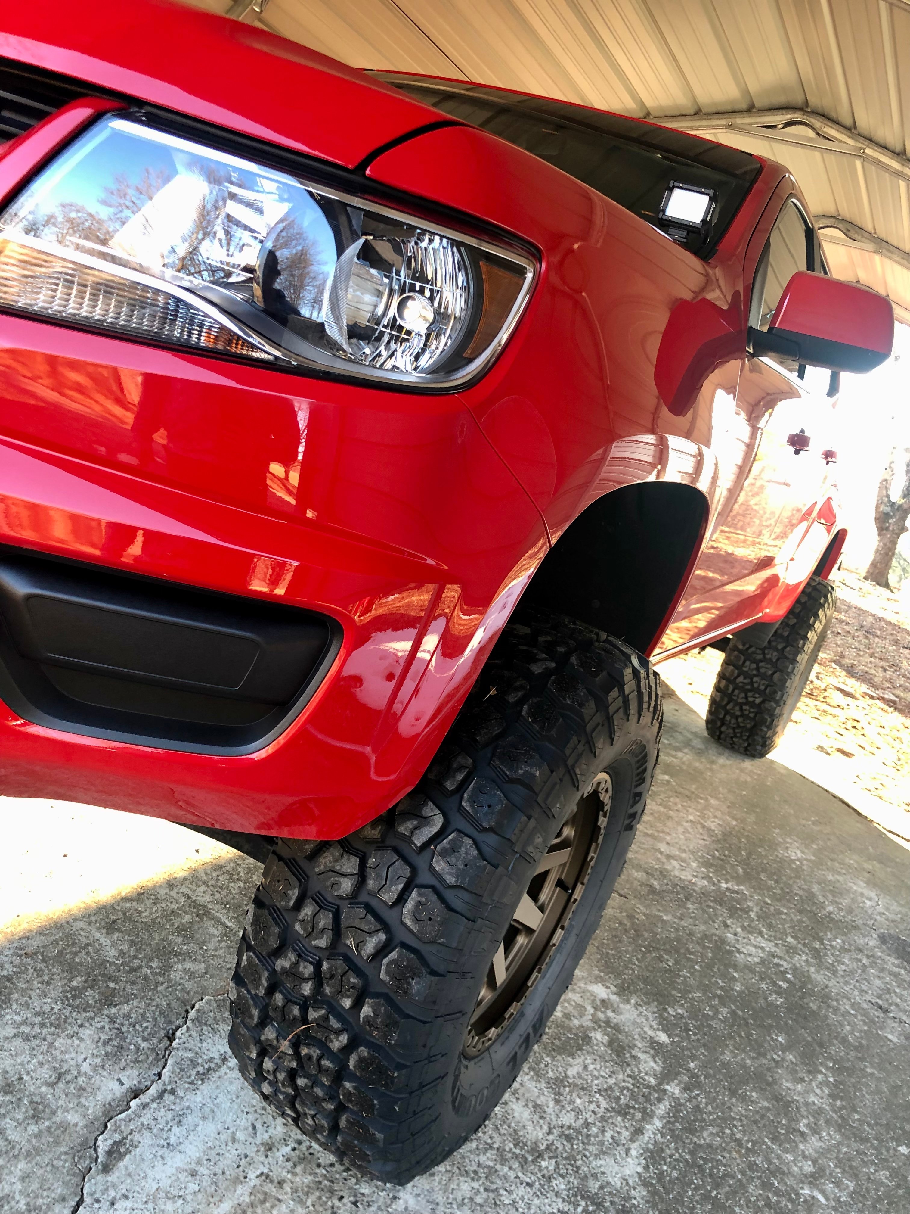 View build 6 Inch Lifted 2018 Chevy Colorado 4WD | Rough Country