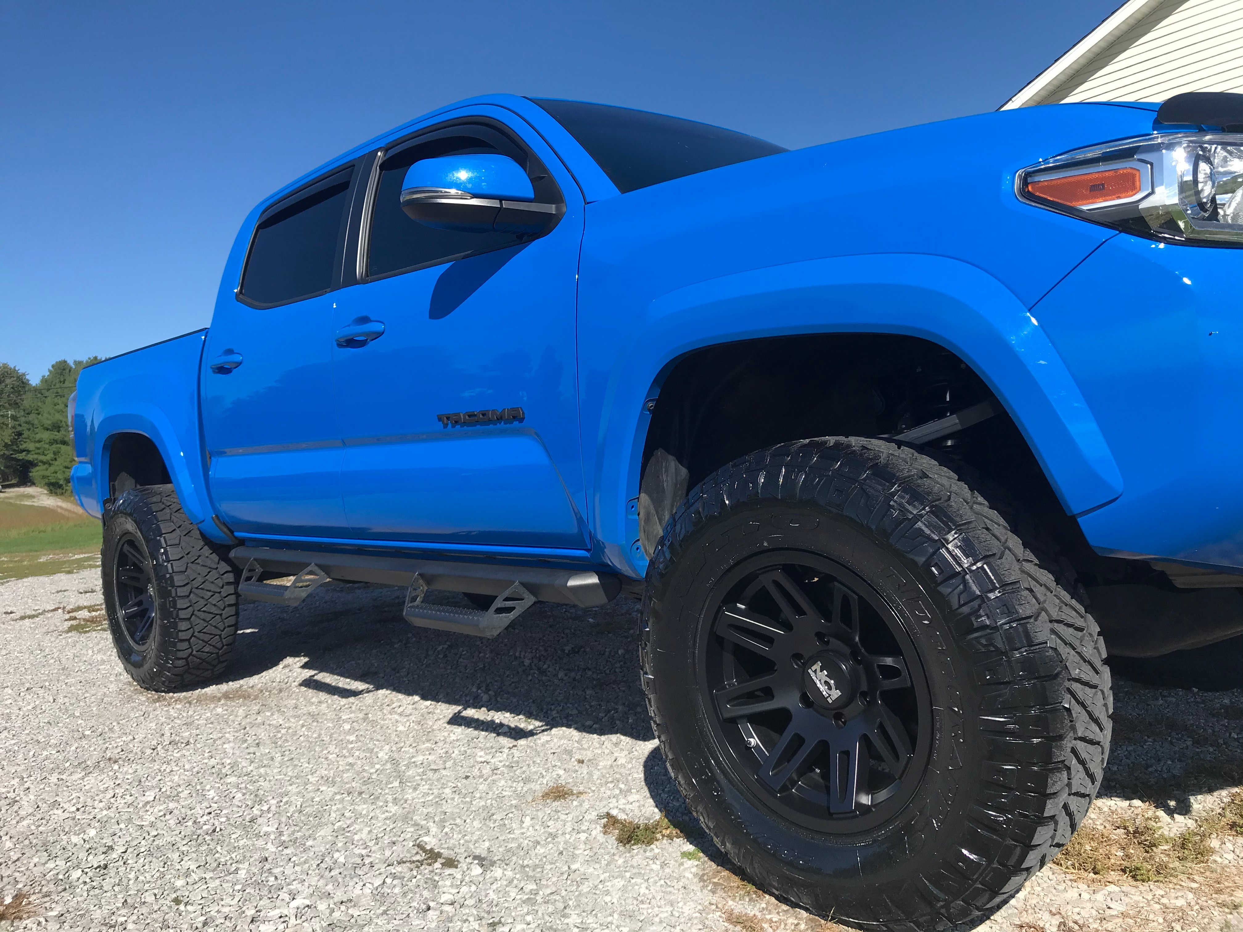 View build 3.5 Inch Lifted 2021 Toyota Tacoma 4WD | Rough Country