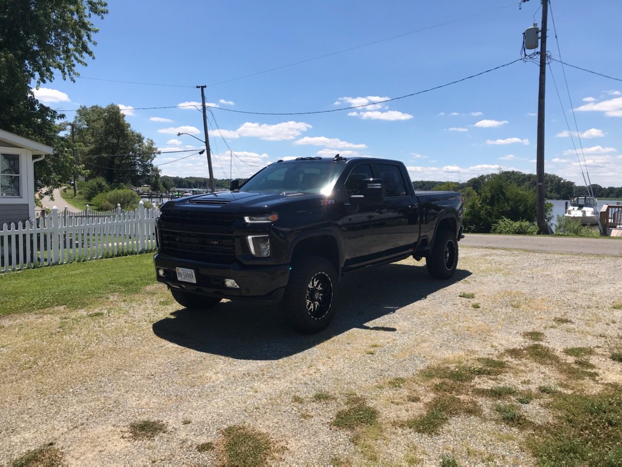 View build 3 Inch Lifted 2021 Chevy Silverado 2500 HD 4WD | Rough Country