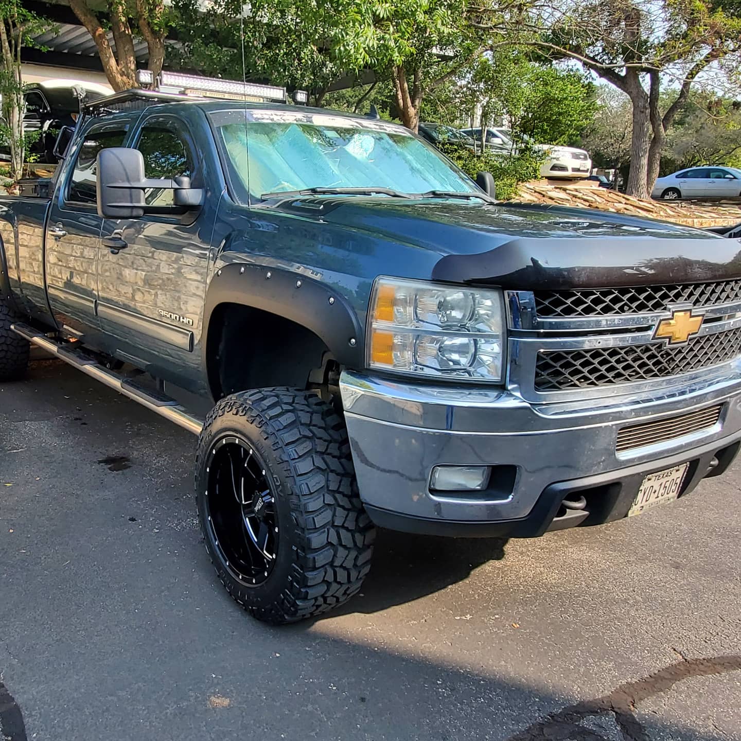 View build 7.5 Inch Lifted 2011 Chevy Silverado 3500 HD 4WD | Rough Country