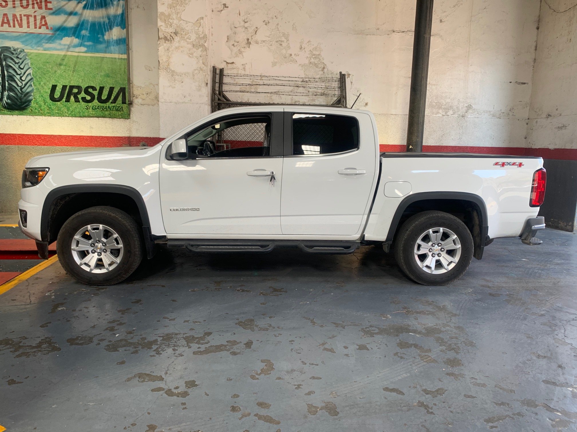 View build 2 inch Lifted 2020 Chevy Colorado 4WD | Rough Country