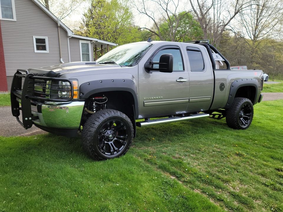 View build 7.5 INCH LIFT KIT | CHEVY/GMC 1500 4WD (07-13) | Rough